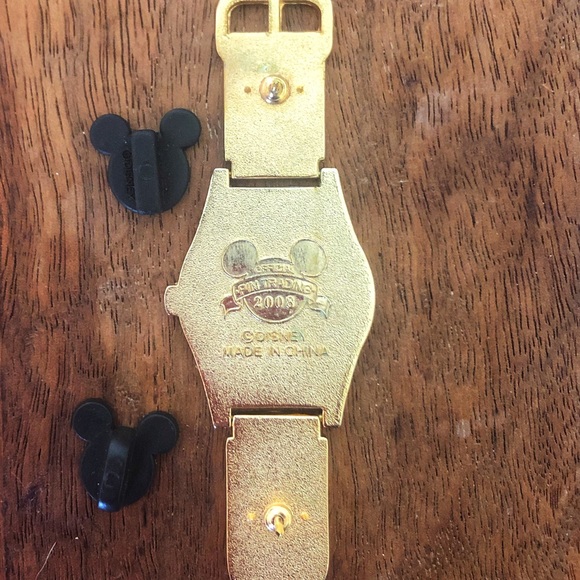 Lilo and Stitch Painting Disney Pin - Picture 2 of 2